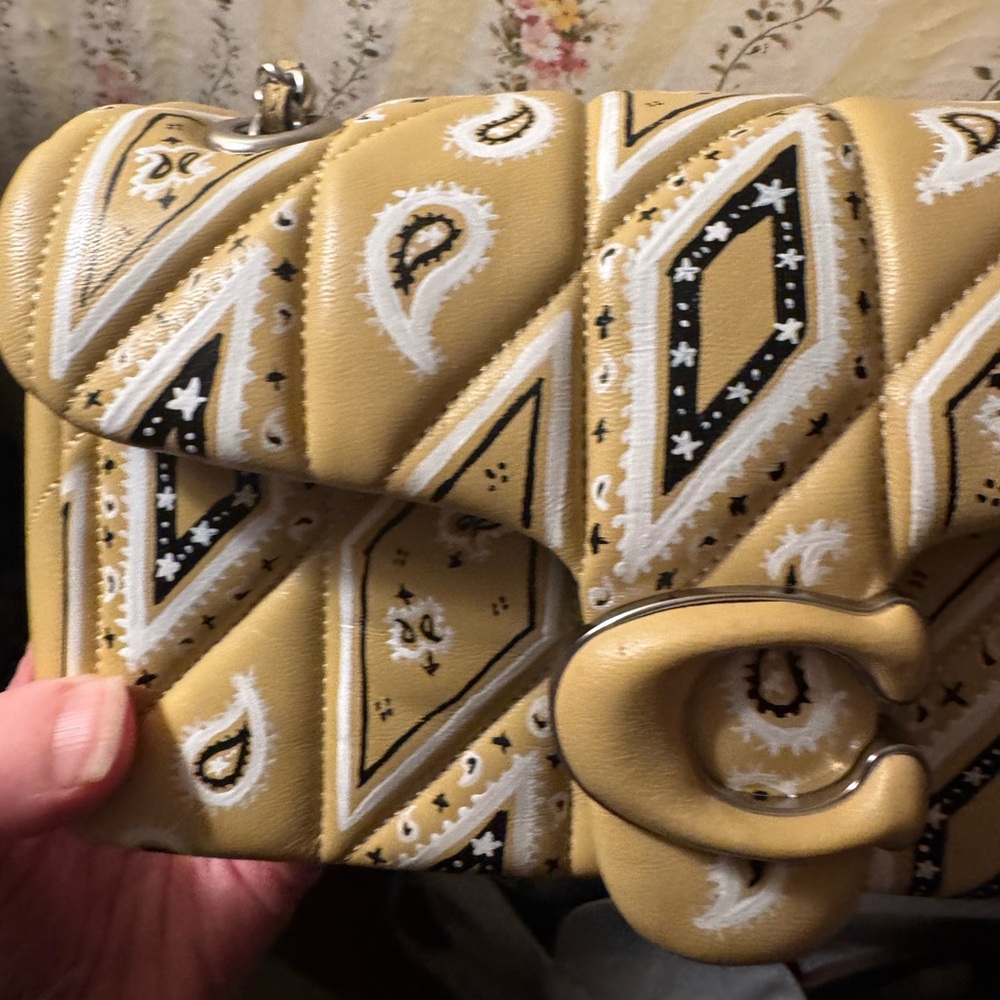 One of a Kind Coach Handpainted Quilted Tabby 20 - Picture 2 of 13